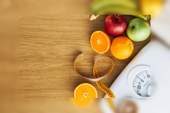 dejar comer bajar peso dieta frutas bascula