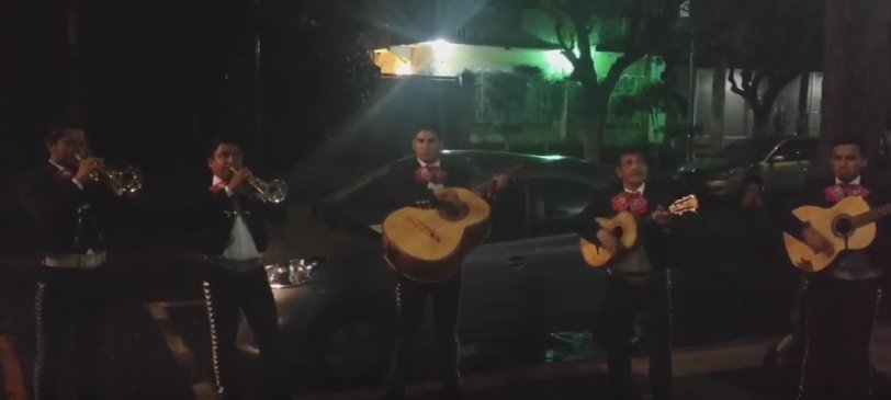 serenata mariachis