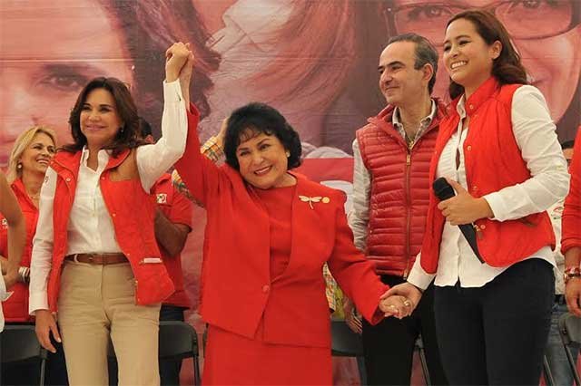 mitin pri carmen salinas